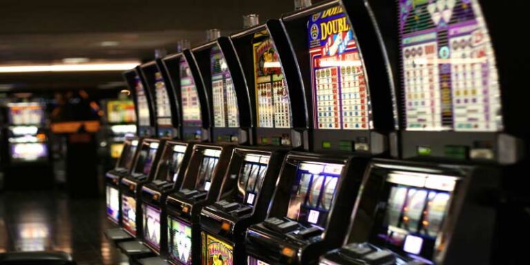 Unlock the Secrets Behind Addictive Slot Machine Games